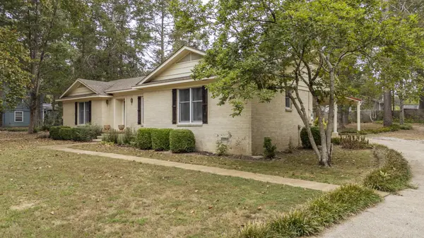 70 HOLT ST, Savannah, TN 38372