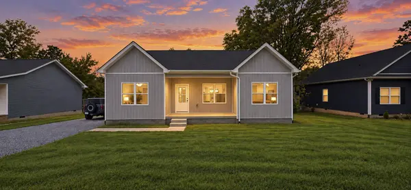 104 May St, Mc Ewen, TN 37101