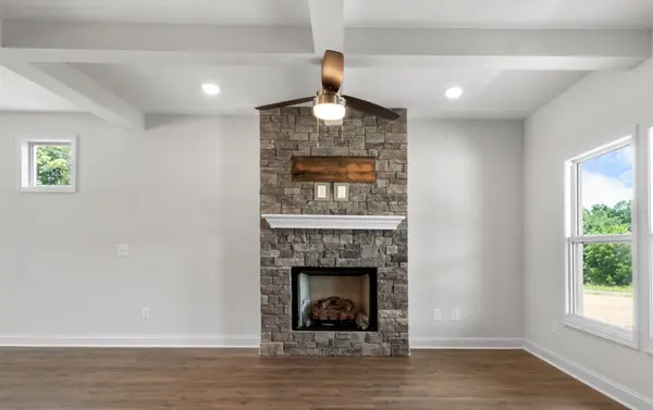 524 Ayden Ln, Clarksville, TN 37042