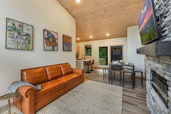 2241 E View Drive, Sevierville, TN 37876