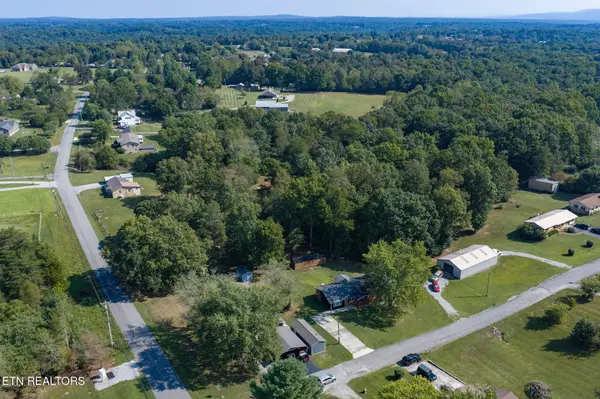 598 Glenwood Circle, Crossville, TN 38555