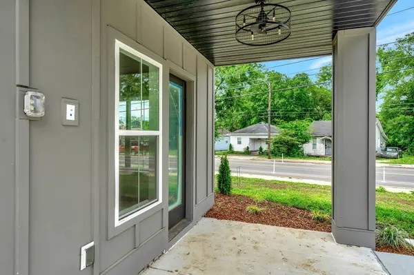 1741 17th Ave #N, Nashville, TN 37208