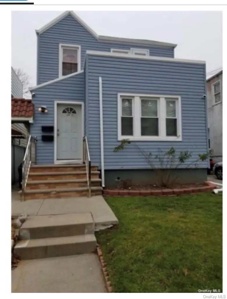 22823 Mentone AVE, Laurelton, NY 11413
