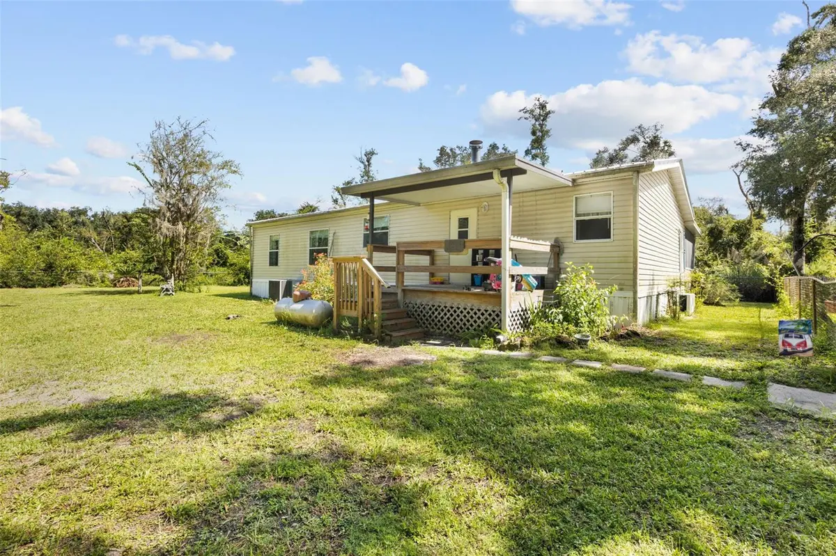 305 NE 290TH AVE, Old Town, FL 32680
