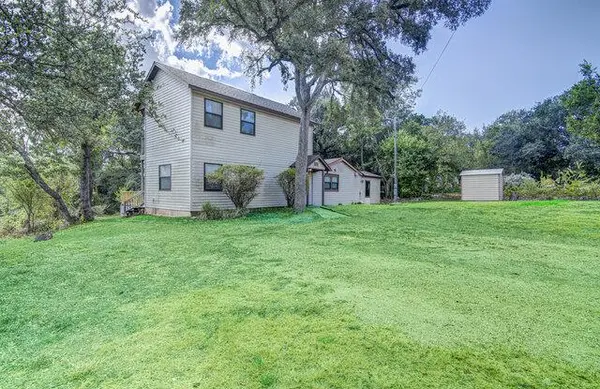 18201 Lura LN, Jonestown, TX 78645
