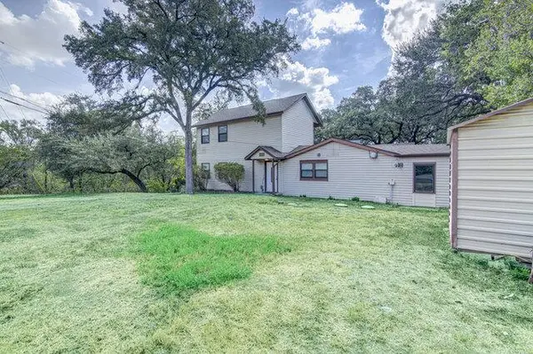 18201 Lura LN, Jonestown, TX 78645