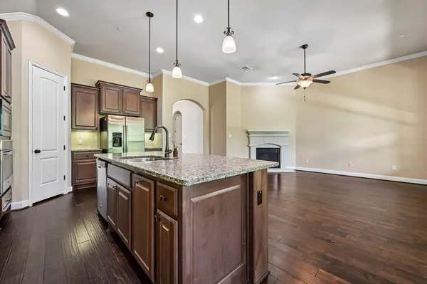104 Maxwell WAY #32, Lakeway, TX 78738