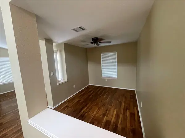106 Prairie Springs LN, Georgetown, TX 78626
