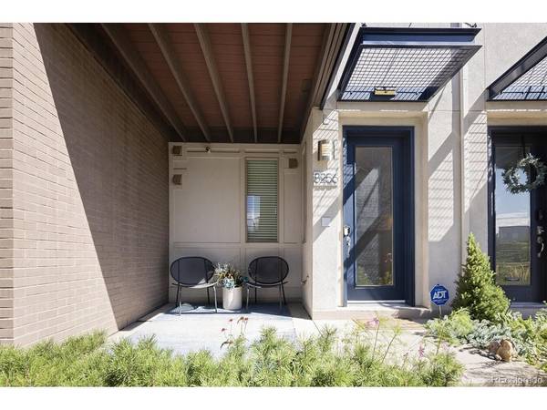 8256 E 24th, Denver, CO 80238