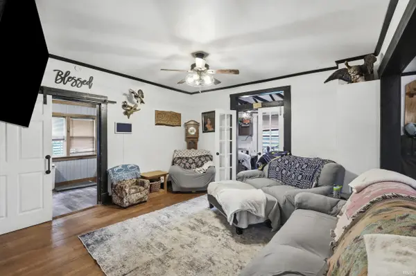 610 E 5th ST, Burlington, IN 46915-9489