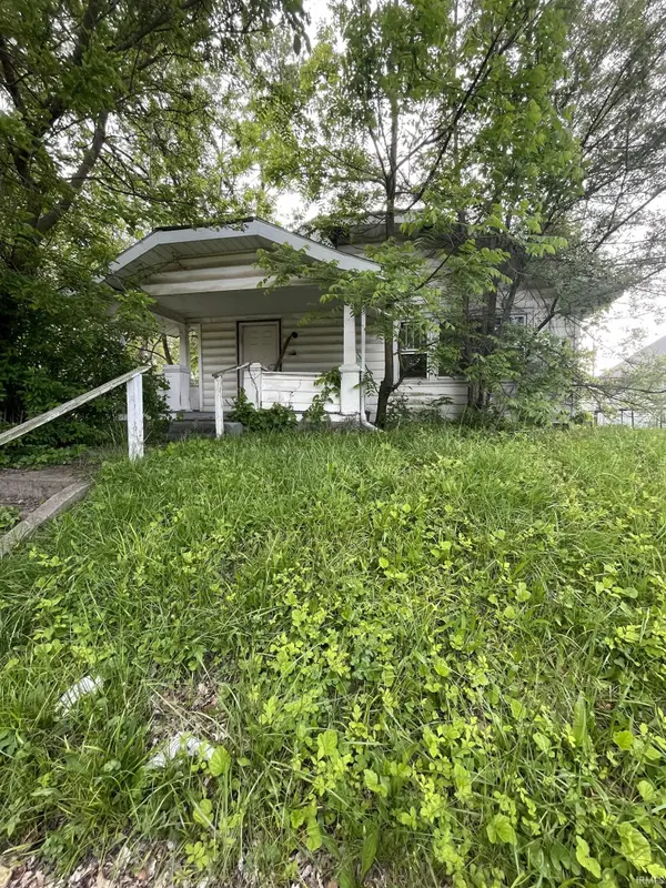 1423 Nelle ST, Anderson, IN 46016-3255