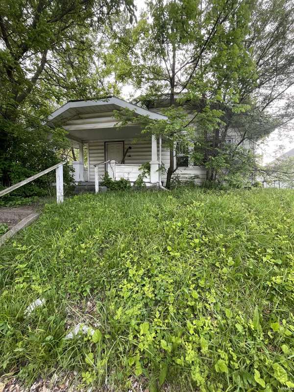 1423 Nelle ST, Anderson, IN 46016-3255