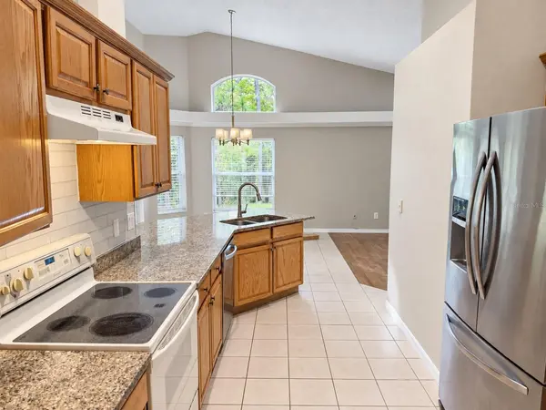 936 OAK CHASE DR, Orlando, FL 32828