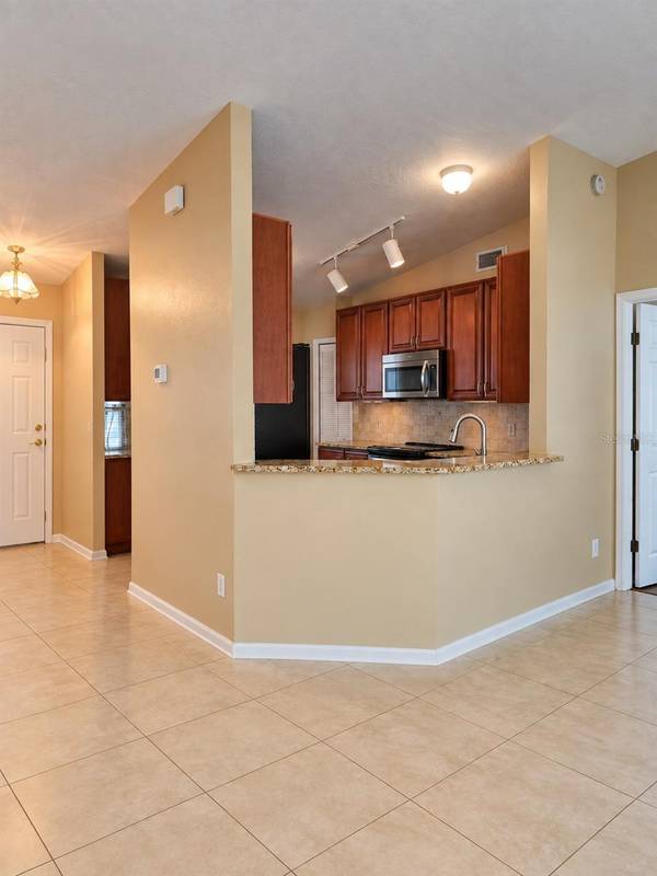 24360 TWIN LAKE DR, Land O Lakes, FL, 34639 photo 7