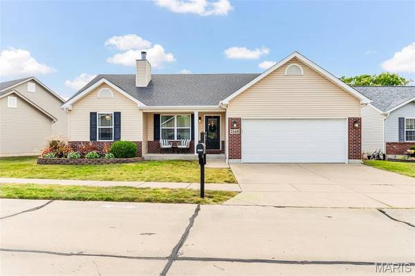 2140 Warwick Castle DR, Imperial, MO 63052