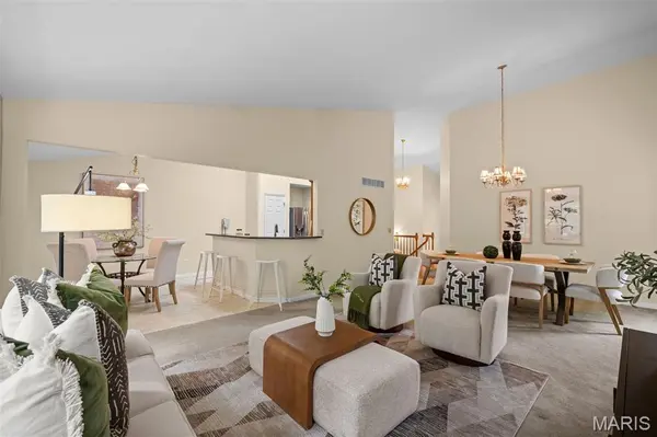 36 Turtle Creek Villas DR, O'fallon, MO 63366