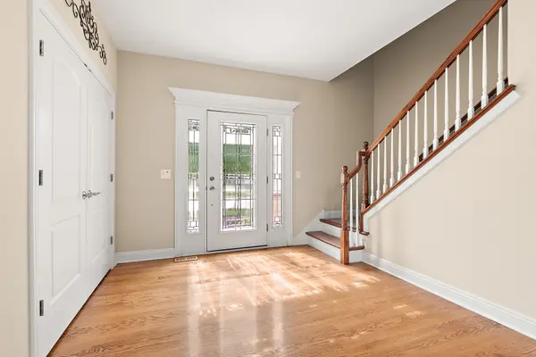 9362 Arrowhead CIR, Frankfort, IL 60423