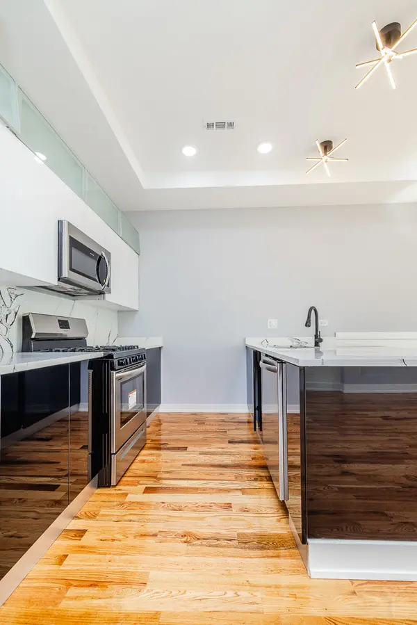 6334 S Langley AVE #3, Chicago, IL 60637