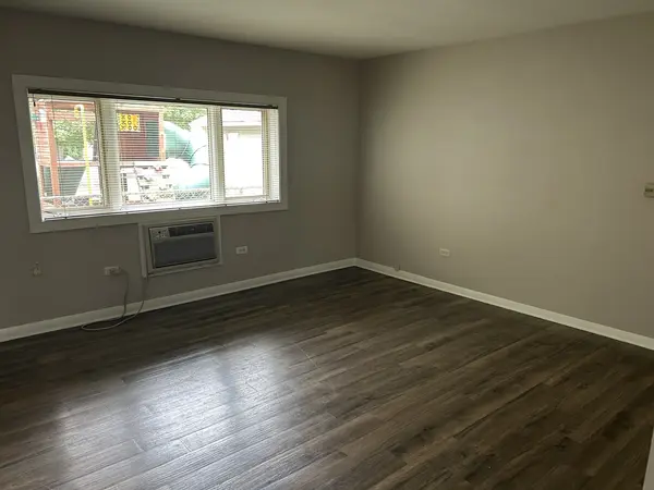 3505 S Oak Park AVE #B1, Berwyn, IL 60402