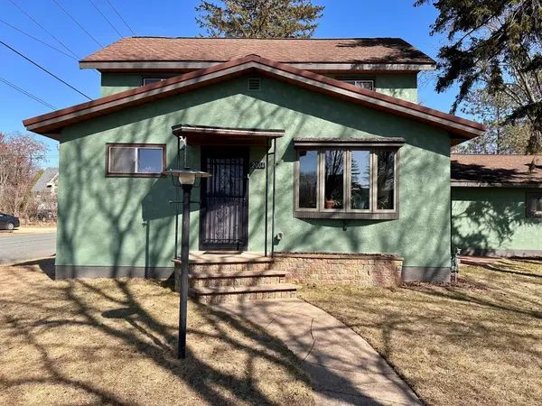 2004 2nd ST E, Menomonie, WI 54751