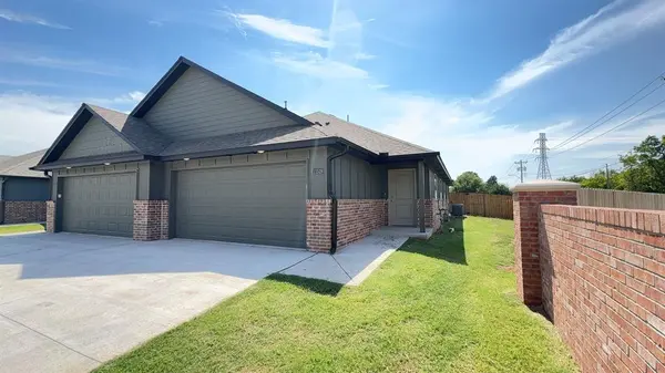 11519 University DR, Oklahoma City, OK 73114