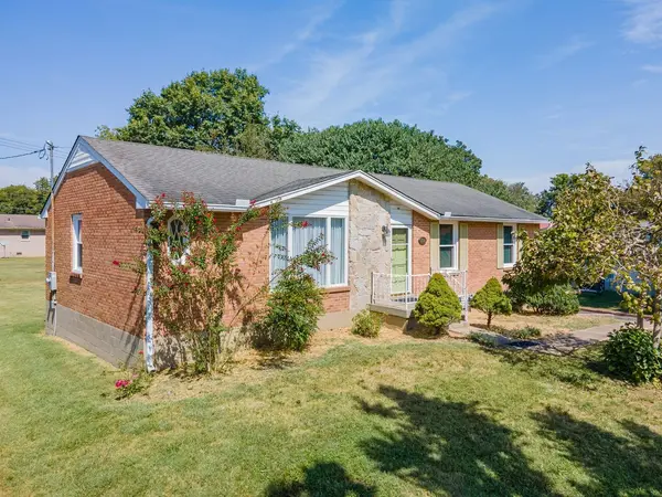 3004 Knud Dr, Columbia, TN 38401