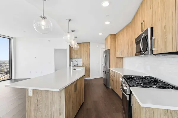 1212 Demonbreun St #1613, Nashville, TN 37203