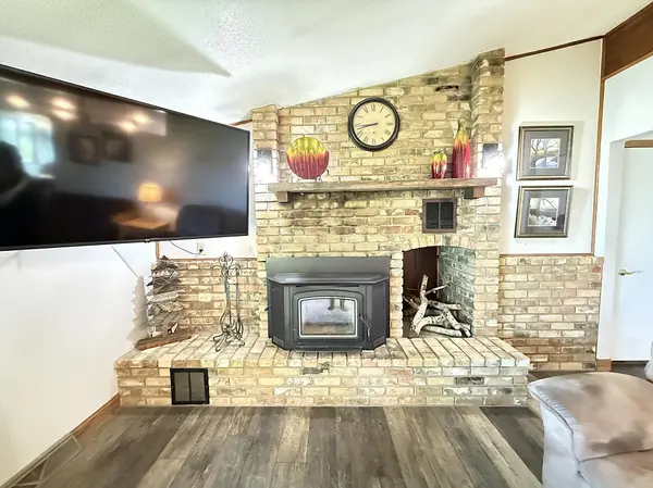 2655 300th ST, Madison, MN 56256