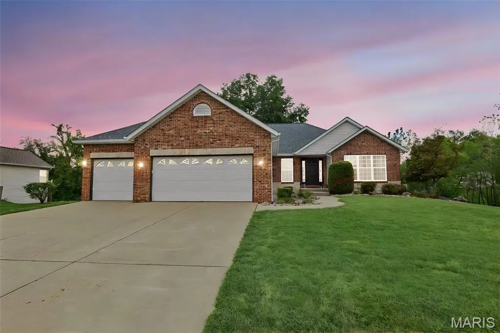8929 Wendell Creek DR, St Jacob, IL 62281