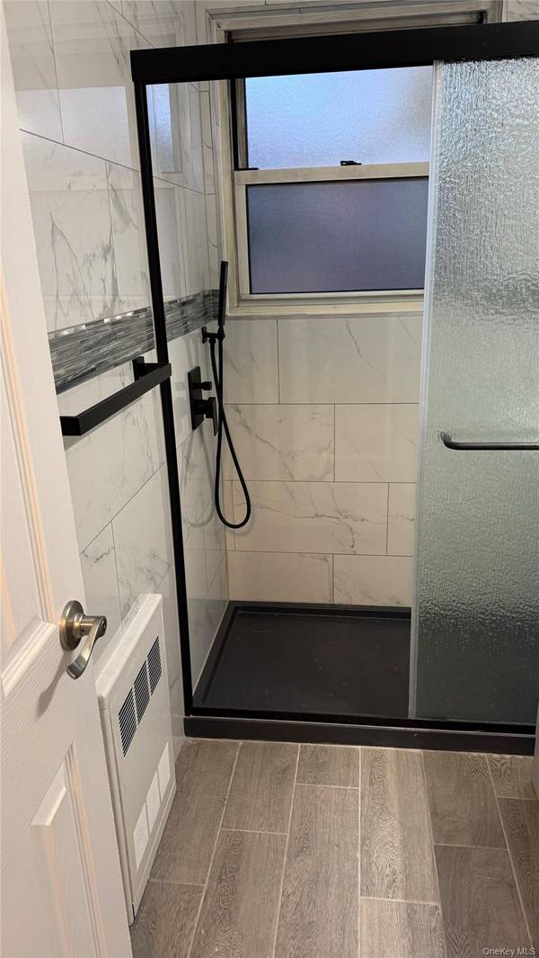 1850 Oliver AVE #1, Valley Stream, NY 11580
