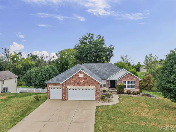 8929 Wendell Creek DR, St Jacob, IL 62281