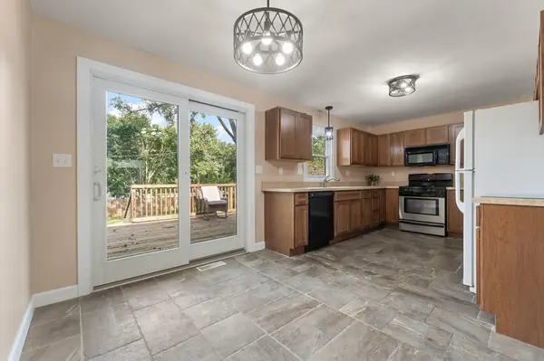 509 Gatewood DR, Lowell, IN 46356