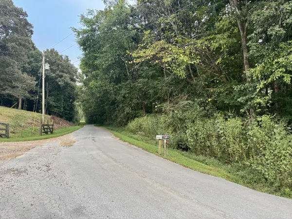 802 Arwine Rd, Decatur, TN 37322