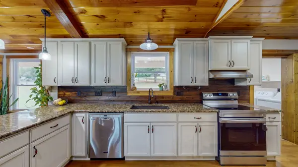 117 County Road 25, Riceville, TN 37370