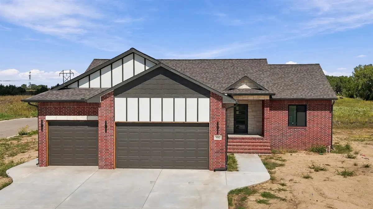 3502 S Bluelake Ct., Wichita, KS 67215