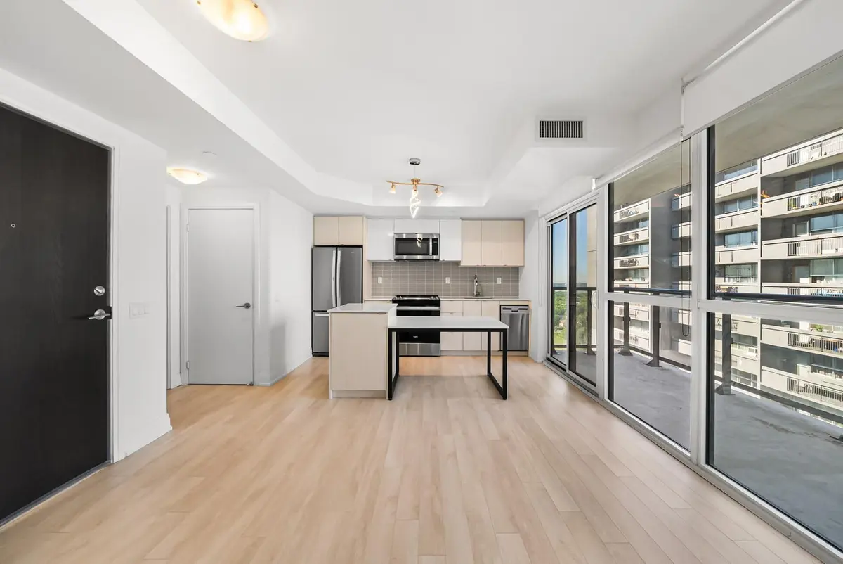 1461 Lawrence AVE #1511, Toronto W04, ON M6L 0A6