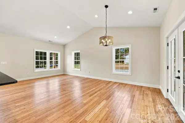 420 Old Wood LN, Salisbury, NC 28146