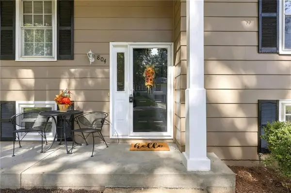804 SE 13th ST, Oak Grove, MO 64075
