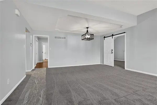 2008 E 59th TER, Kansas City, MO 64130
