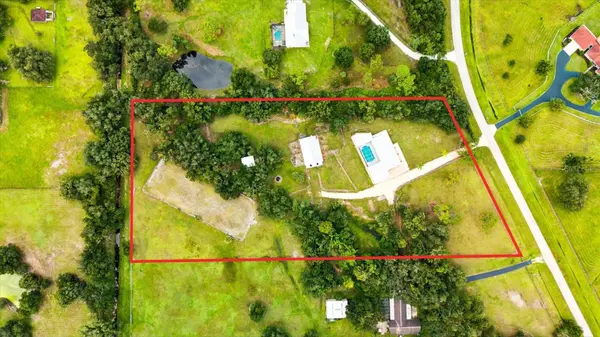 5640 HOWARD CREEK RD, Sarasota, FL 34241