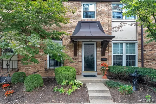 11877 Cresta Verde DR, St Louis, MO 63146