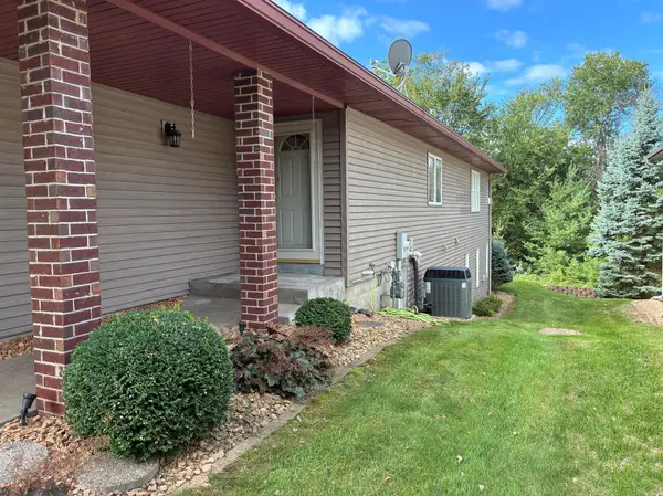 7161 Cahill AVE, Inver Grove Heights, MN 55076