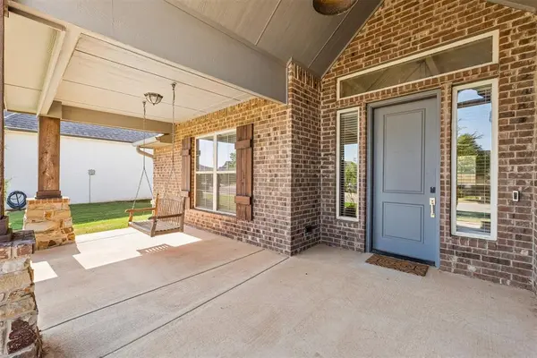 18617 Barcas RD, Edmond, OK 73012