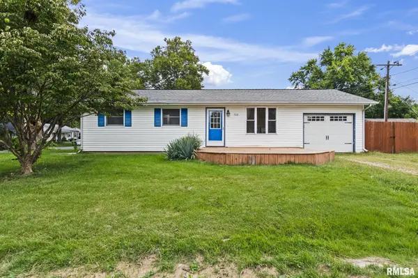 300 PARKVIEW DR, Rochester, IL 62563