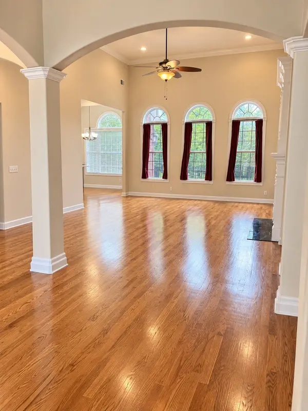1002 Golf Club Ln #E, Hendersonville, TN 37075