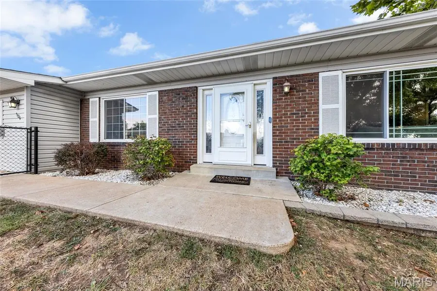 504 Westwood PL, Festus, MO 63028