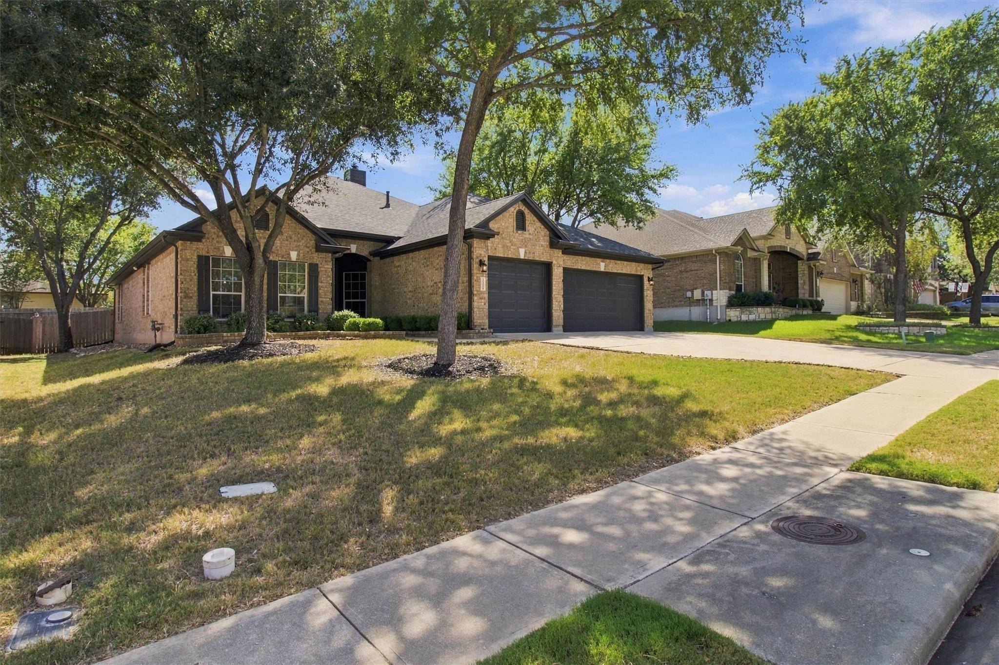532 Crooked CRK, Buda, TX 78610