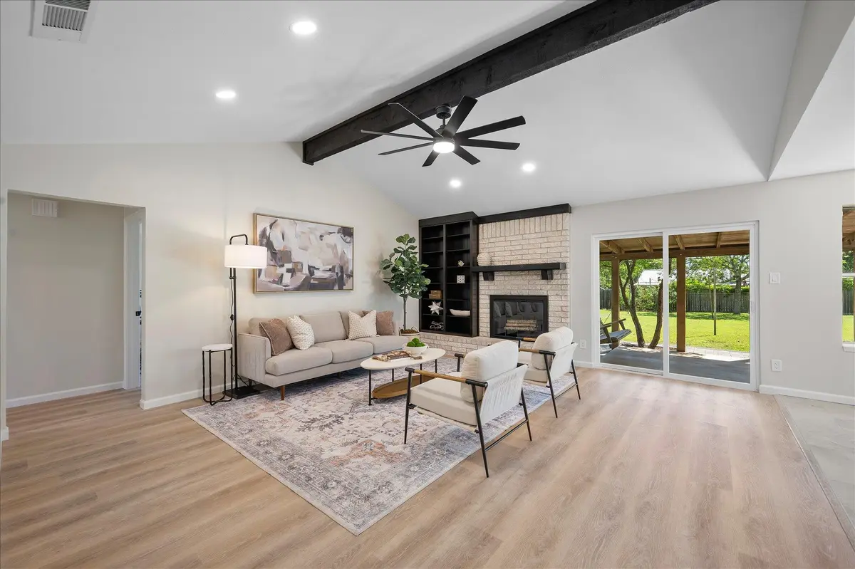 109 Woodland RD, Georgetown, TX 78628