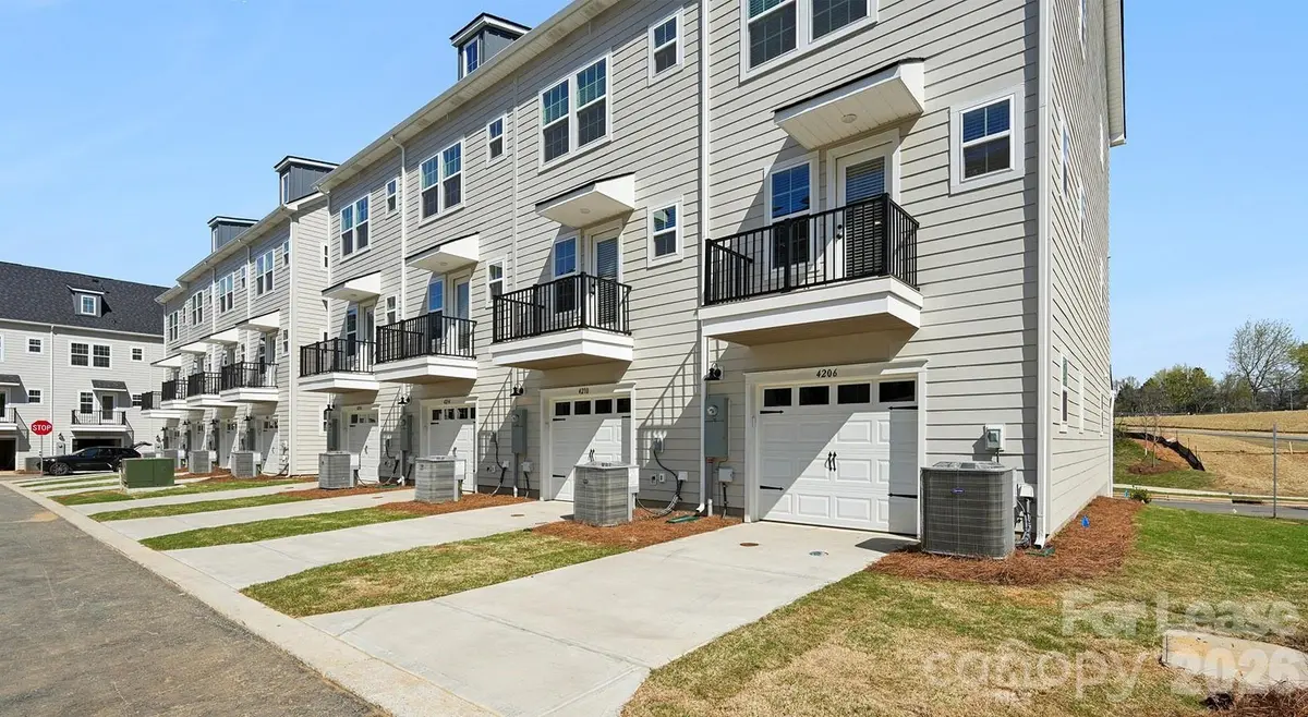 2312 Ben Craig DR #Zest, Charlotte, NC 28269