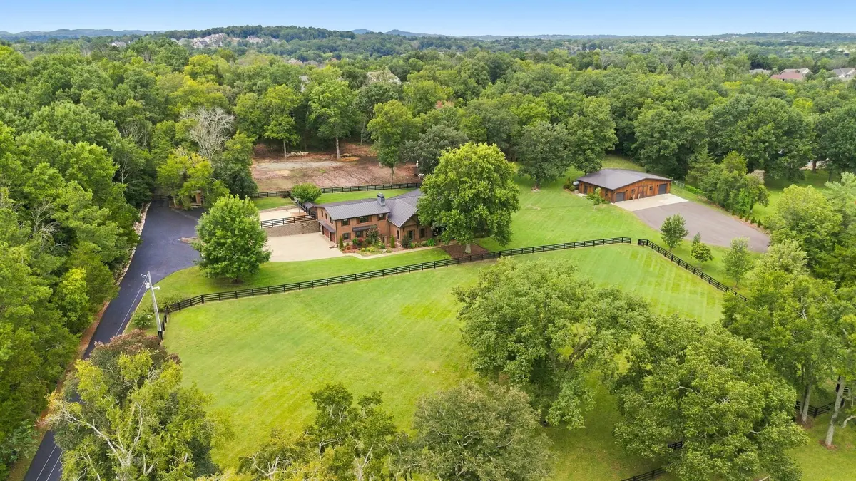 9862 Sam Donald Rd, Nolensville, TN 37135
